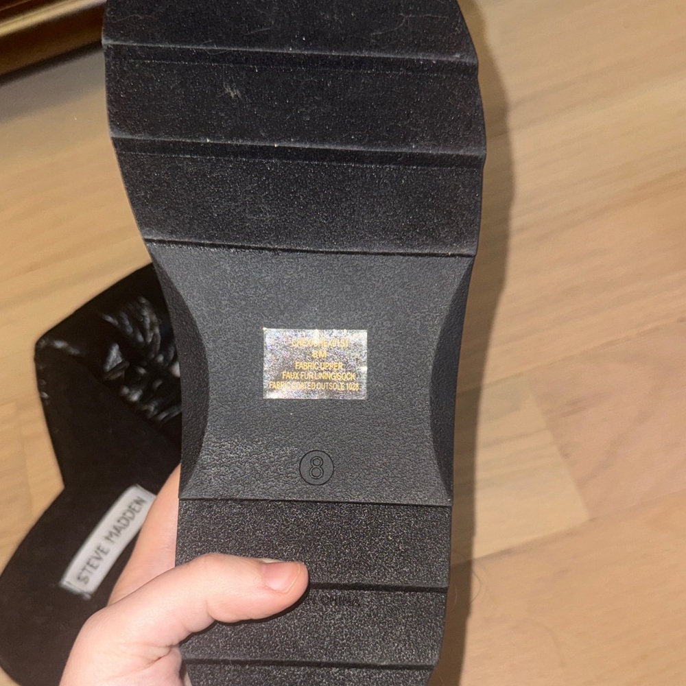 Steve Madden Black Quilted Men's Loafers - Picture 5 of 8